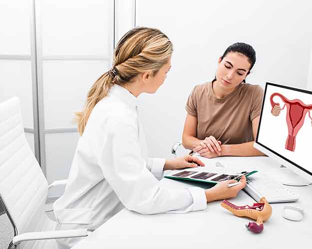 Woman talking to GYN Oncologist